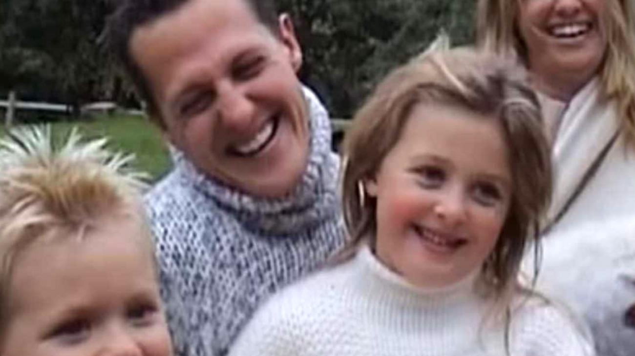 \"Vi mostriamo Michael Schumacher come sta oggi\": il ricatto da 15 milioni e la battaglia silenziosa della famiglia per proteggere il tuo idolo Tue Apr 15 2025 16:37:32 GMT+0000 (Coordinated Universal Time)"