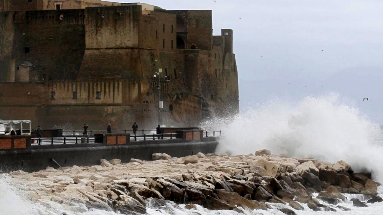 Quando il Munaciello ti avvisa del meteo: i segnali in casa che i napoletani riconoscono prima di ogni temporale Tue Apr 15 2025 11:31:16 GMT+0000 (Coordinated Universal Time)"